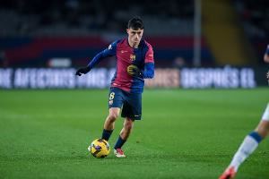 每体谈巴萨中场：佩德里和德容位置最稳，第三中场位置竞争激烈