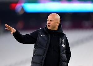 斯洛特：阿森纳的战术风格没太大变化，埃基蒂克还有提升空间