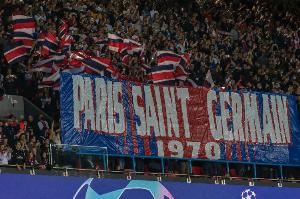 巴黎慈善晚会筹得400万欧元善款，用于支持自闭症儿童及其家庭