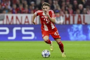 德天空介绍拜仁小将卡尔：经纪人巴拉克偶像厄德高，目前还在上学